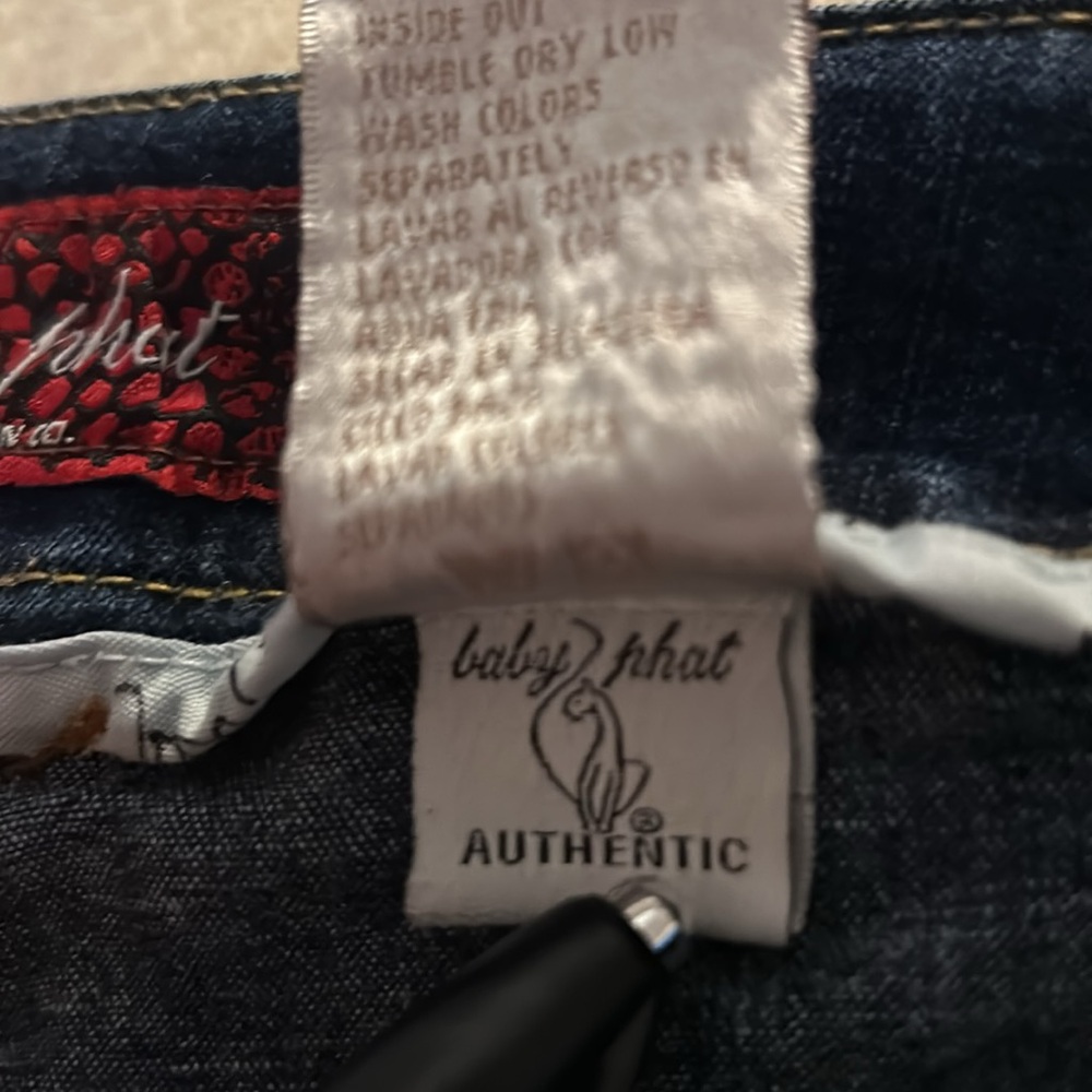 Baby Phat women, jeans, clean with no tears or stains - Picture 2 of 11